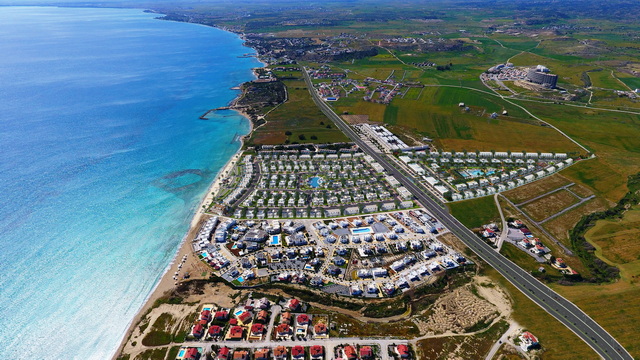 Four Seasons Life 2 077