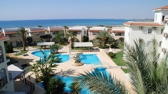 Sunrise Beach Club 001