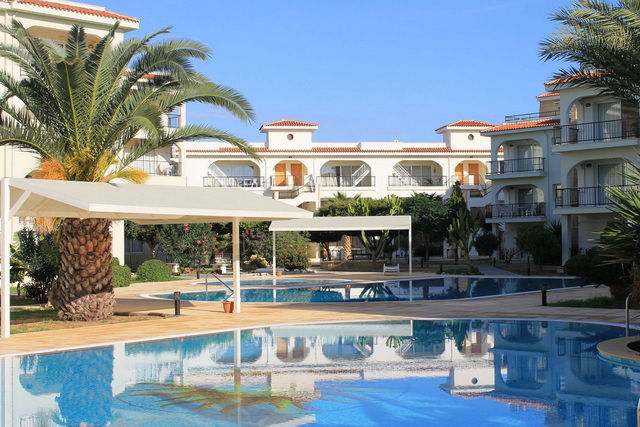 Sunrise Beach Club 031