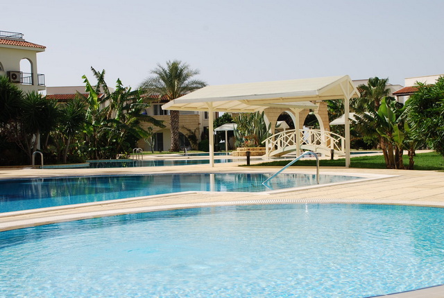 Sunrise Beach Club 062