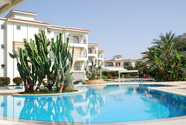 Sunrise Beach Club 064