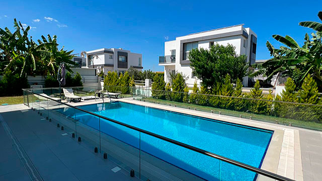 4 Seasons Salamis 5+2 Villa