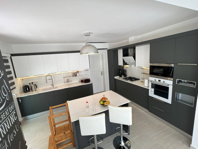 4 Seasons Salamis 5+2 Villa 007