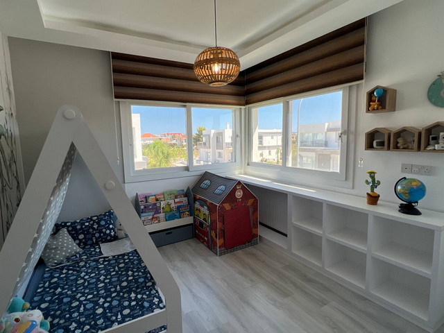 4 Seasons Salamis 5+2 Villa 016