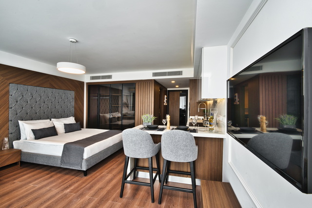 Grand Sapphire Resort Studio 002