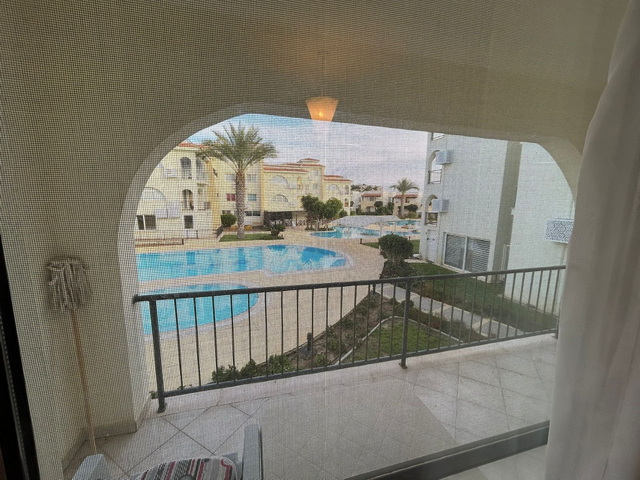 Sunrise Beach Club 2+1 Apartment #2 008