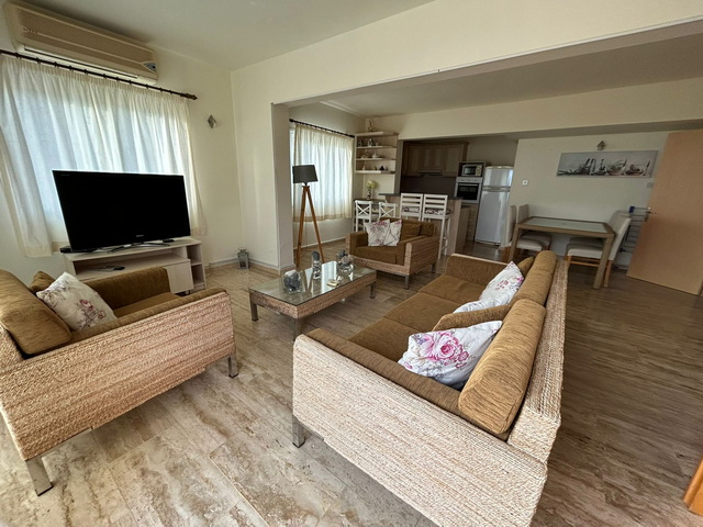 Sunrise Beach Club 3+1 Penthouse 002